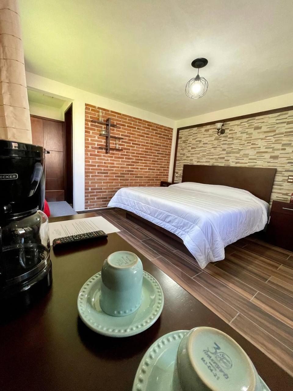 El Descanso Casa-Hotel Zacatlan. Værelse billede